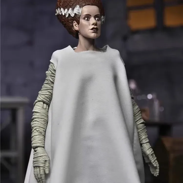 NEKA Bride of Frankenstein Figurine (18 cm) - Image 4