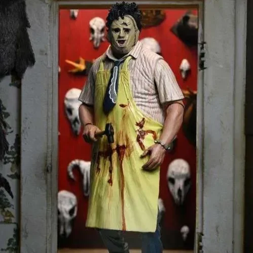 NEKA Leatherface 50th Anniversary Edition Figure (18 cm) - Image 5