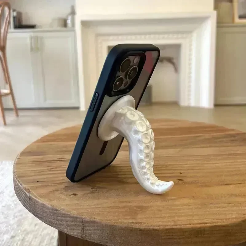 Octopus Tentacle Magnetic Phone Holder - Image 5