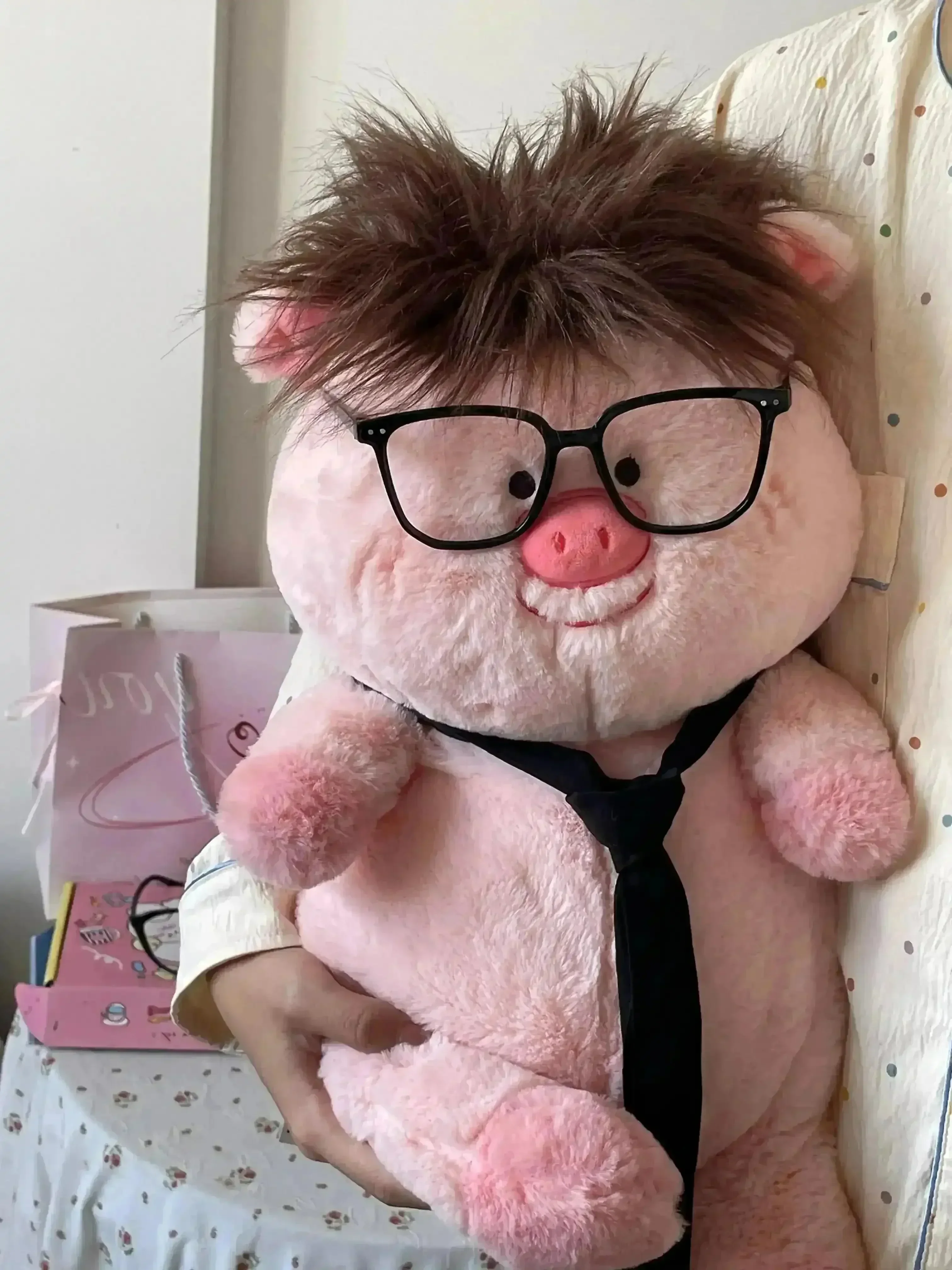 Oinktavia Happy Pig Plushie (43 cm) - Image 4