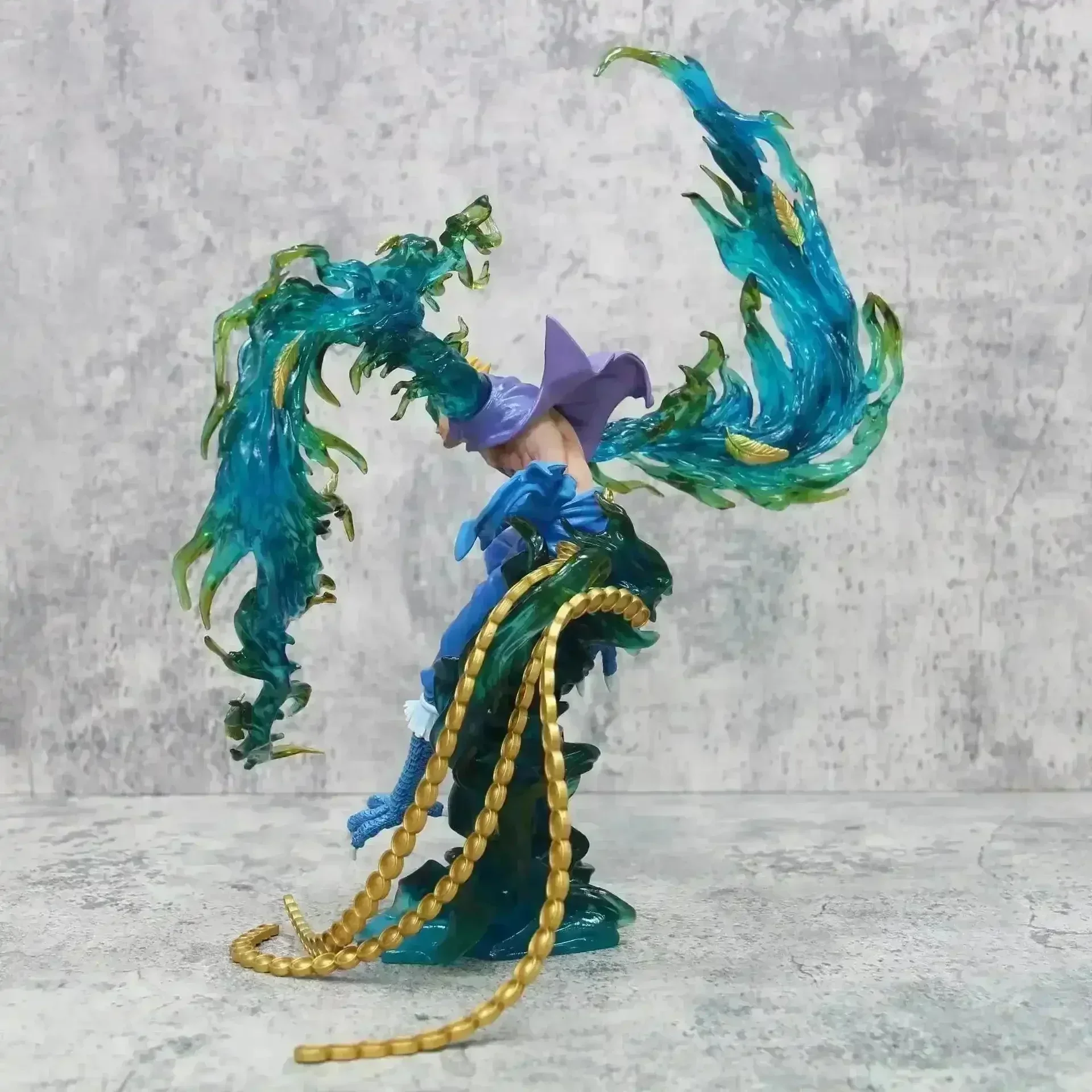 One Piece Marco Flying Ver. Action Figure (33 cm) - Image 5