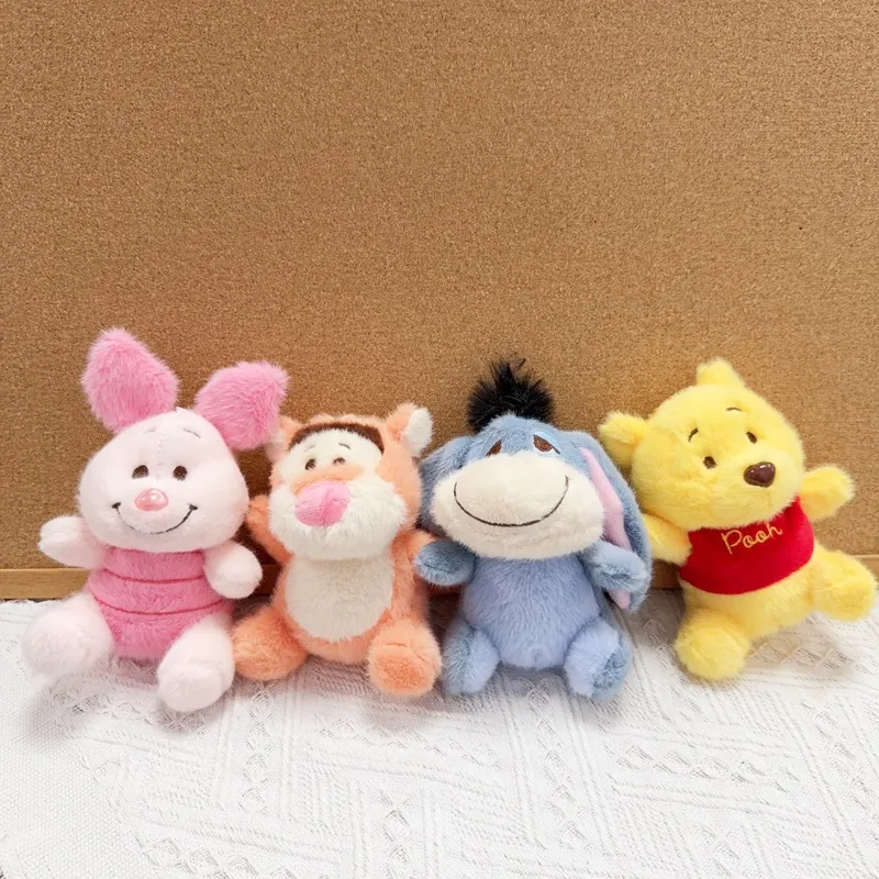Pooh & Friends Sweet Love Keychain - Image 2