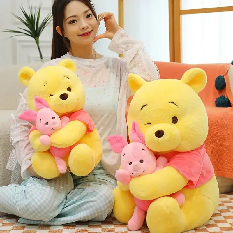 Pooh & Piggy Tight Hug Plushie - Image 3