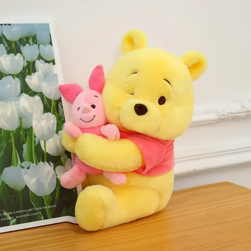 Pooh & Piggy Tight Hug Plushie - Image 7