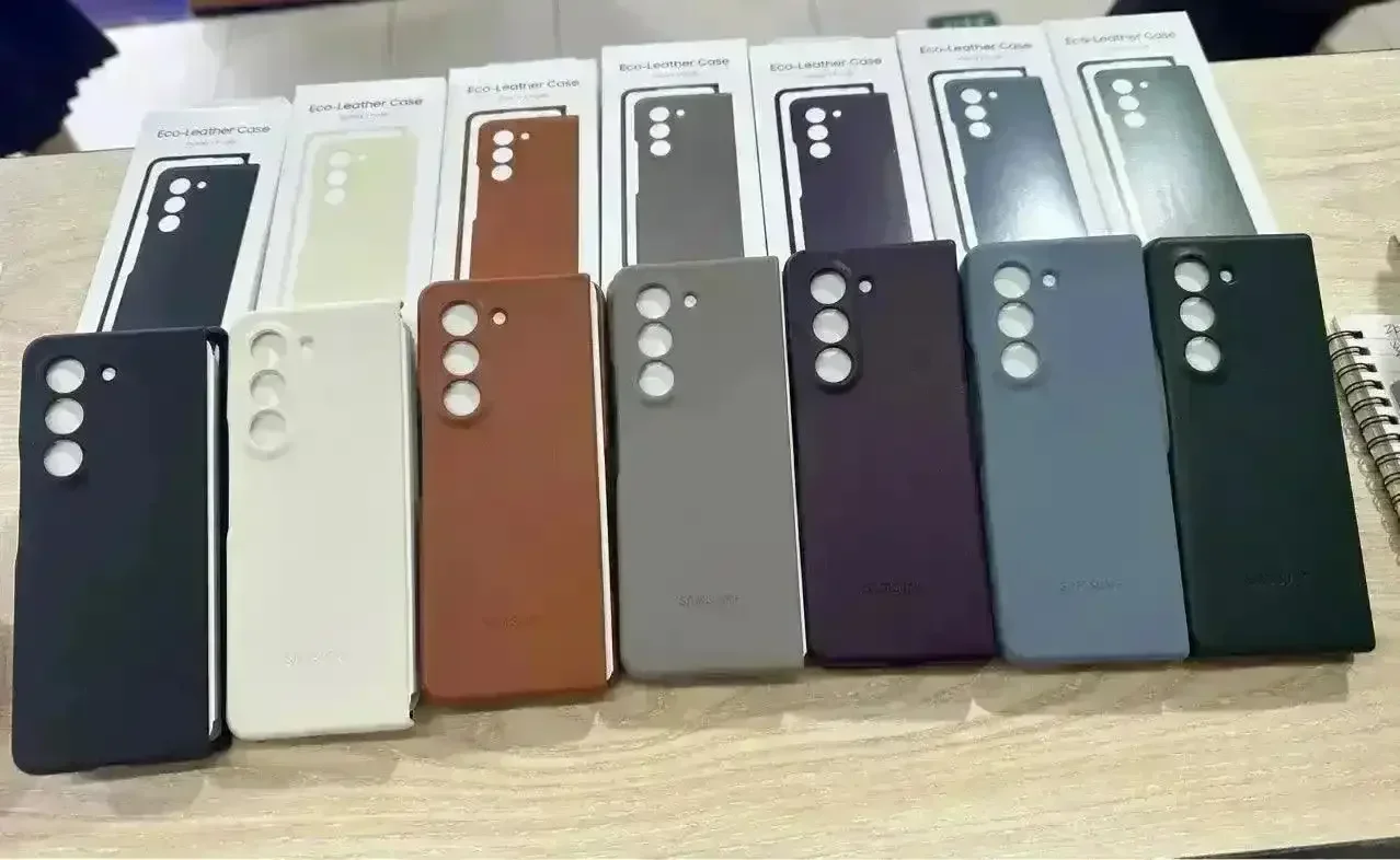 Premium Leather Cover For Samsung Z Fold and Z Flip - Image 9