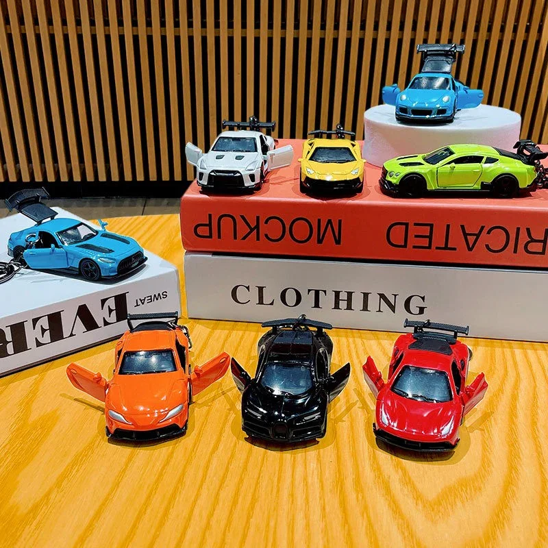 Pullback Die-cast Sports Car Keychain - Image 2