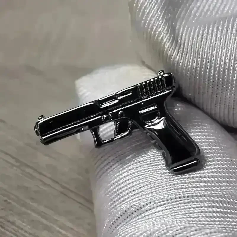 Retro Punk Pistol Ring - Image 6