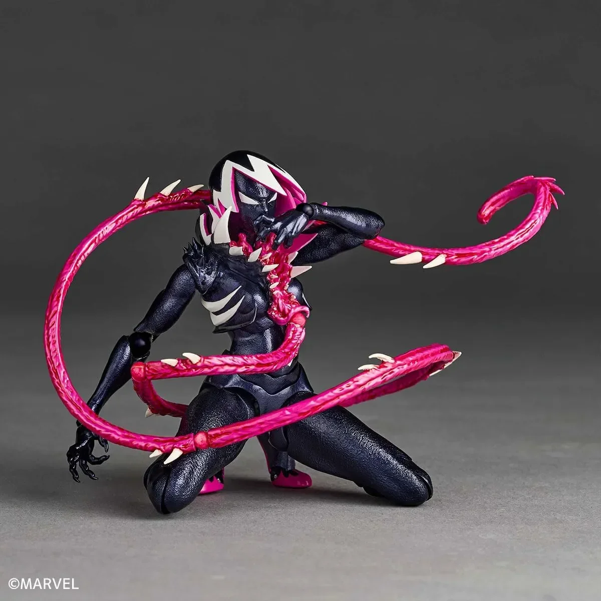 Revoltech Yamaguchi Gwenom Figurine (15 cm) - Image 2
