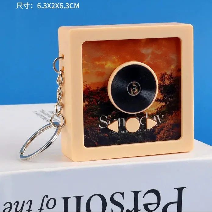 Rhythm Pulse Musical Record Keychain - Image 6