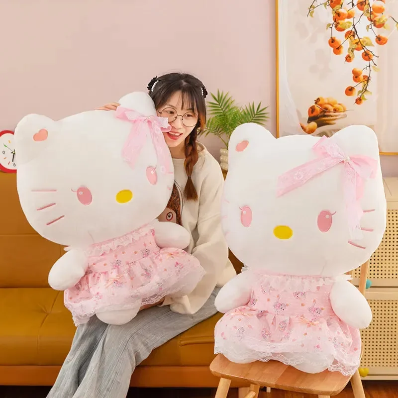 Royal Whimsy Hello KT Plush - Image 3