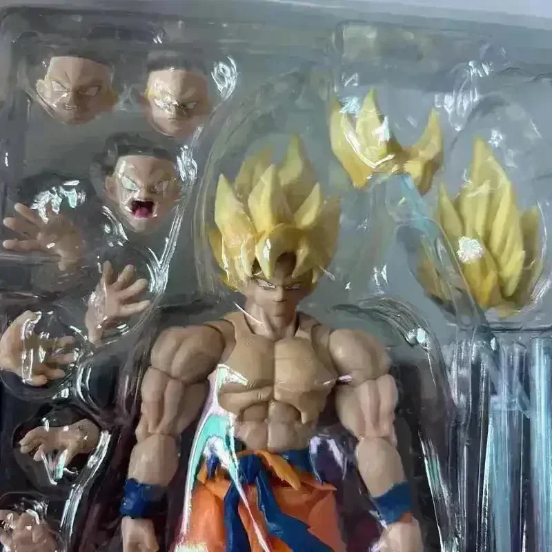 S.H.Figuarts Dragon Ball Z War-Damaged Goku Action Figure (18 cm) - Image 7
