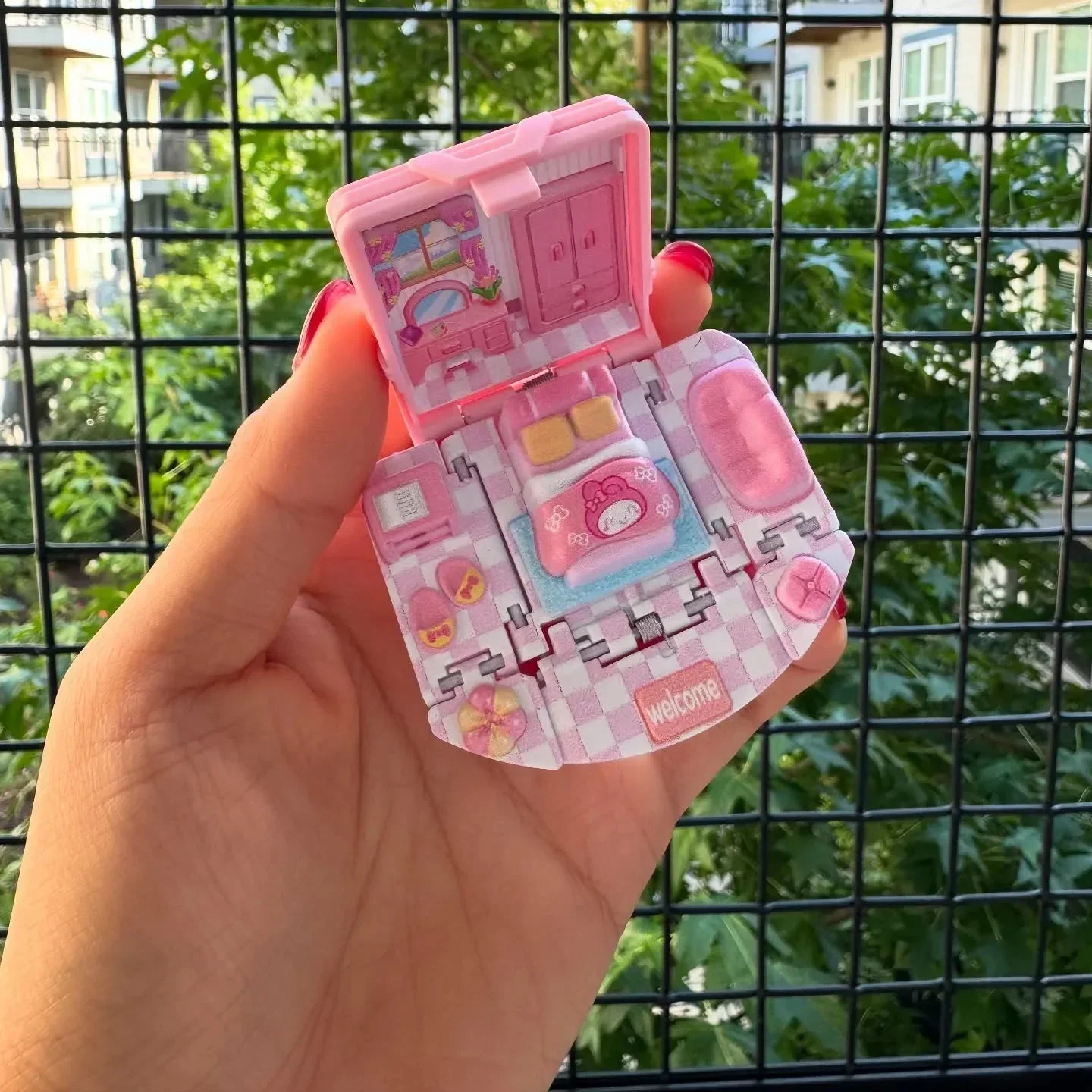 Sanliou Doll House Folding Keychain - Image 11