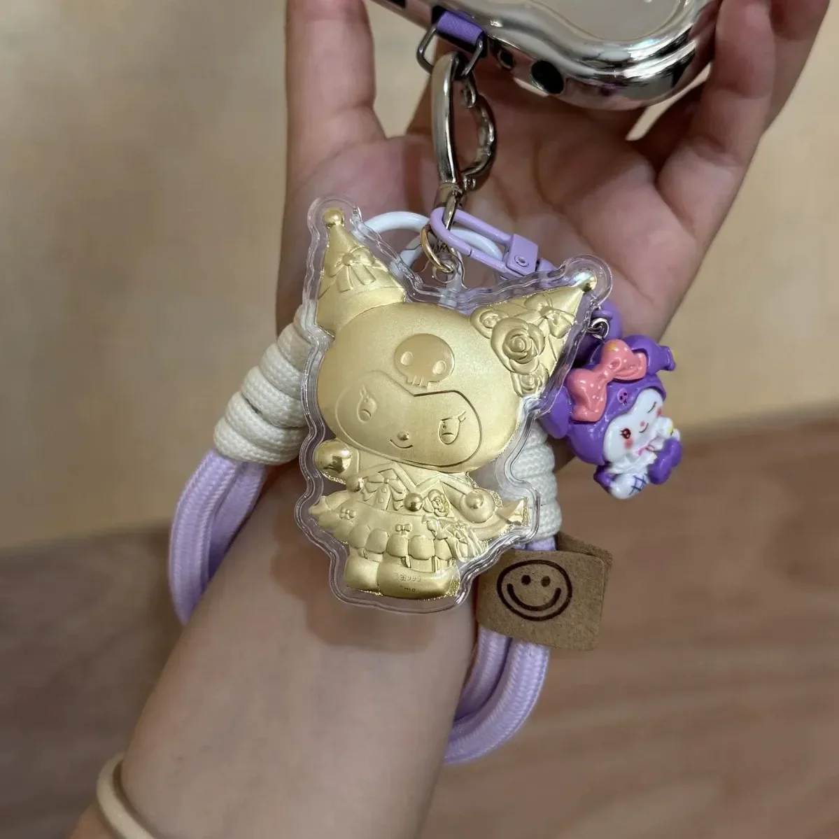 Sanliou Icons 20mg Gold Charm Keychain - Image 8