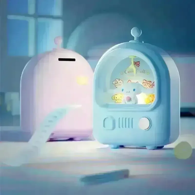 Sanliou Charms Iconic Piggy Bank Night Light - Image 3