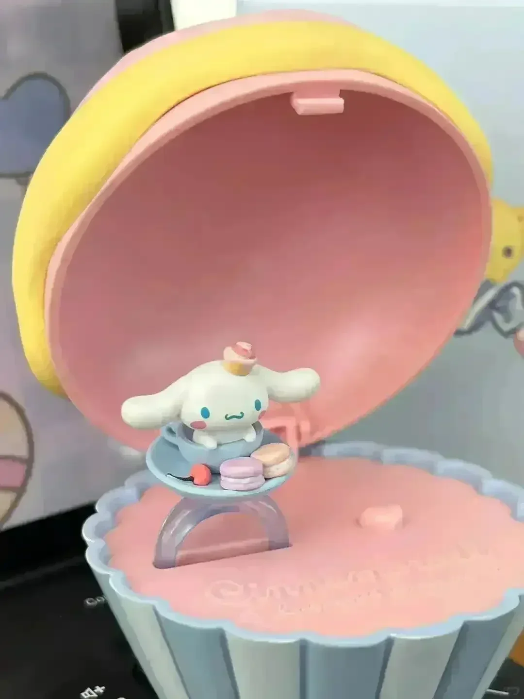 Sanliou Cinnamoroll Cupcake Ring Box - Image 7