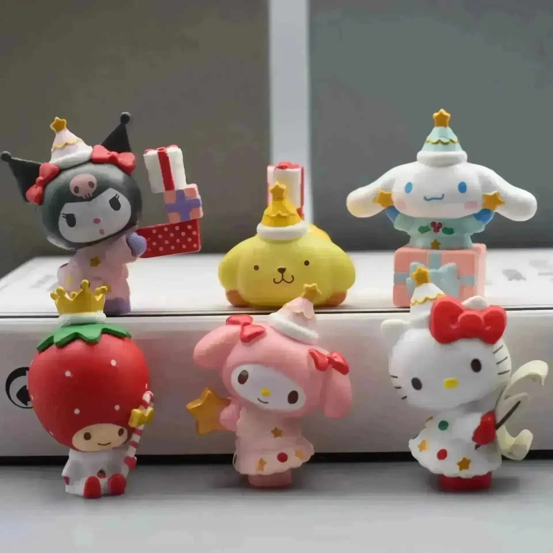 Sanliou Kawaii Character Figurine Set (5 pcs) - Image 2