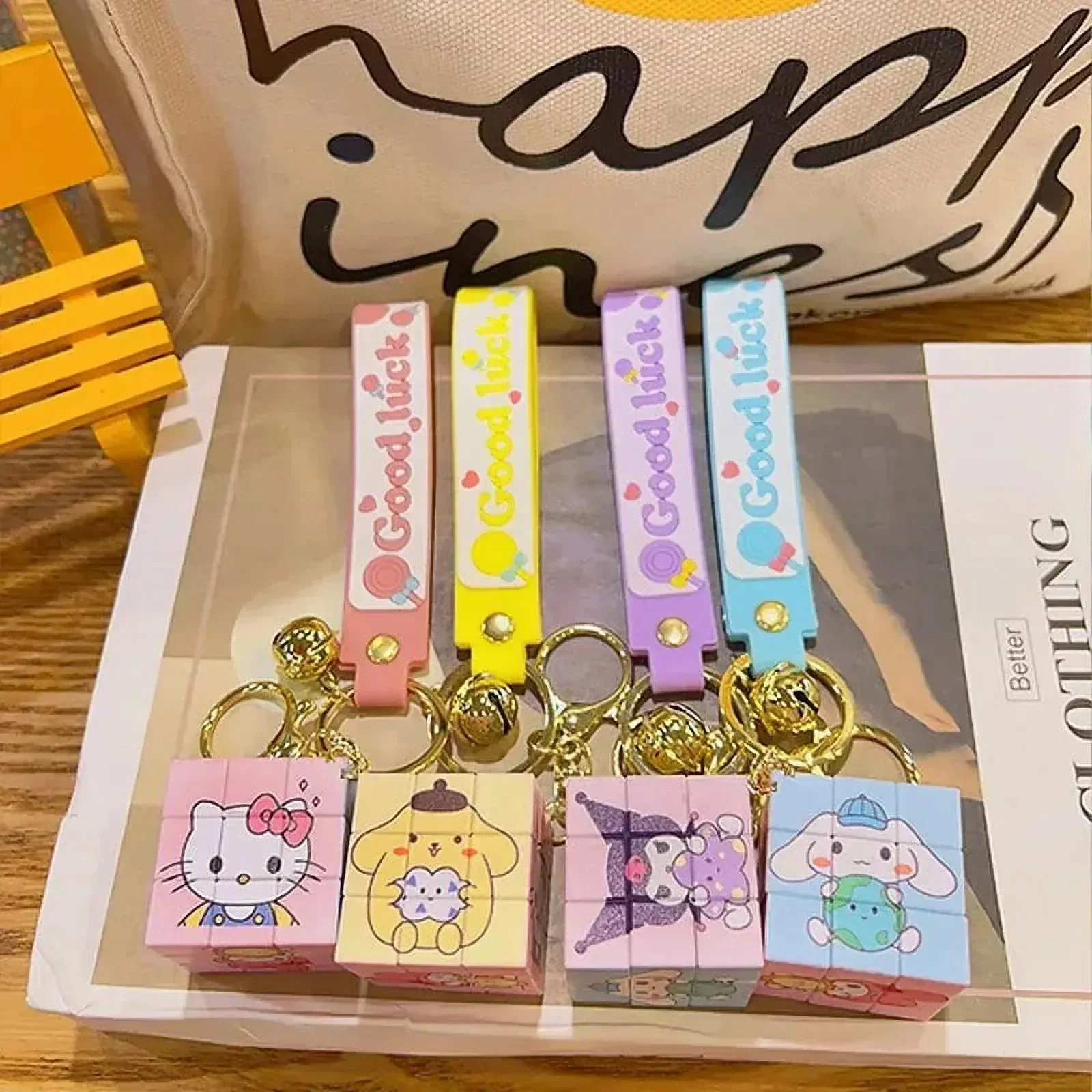 Sanliou Rubik's Cube Keychain - Image 3