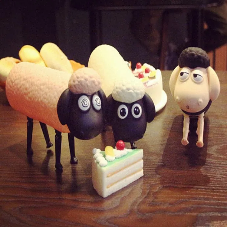 Shaun Sheep Woolly Wanderer Bottle (300 ml) - Image 2