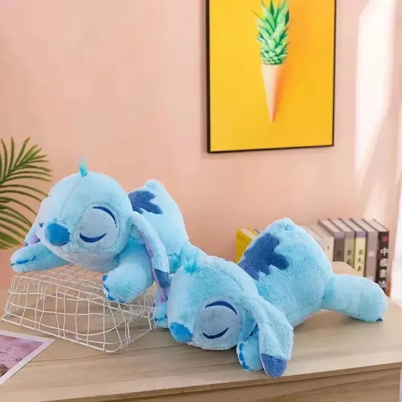 Slumbering Stitch Plush (35 cm) - Image 4