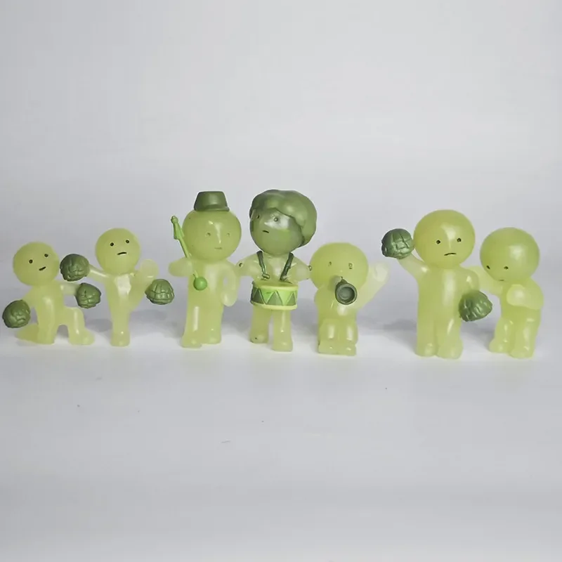 Smiski We Can Do It Glow in the Dark Figurines - Image 4