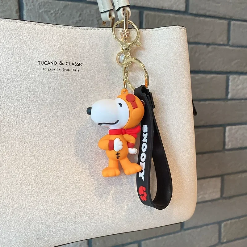 Snoopy Peanut Pals 3D Keychain - Image 3