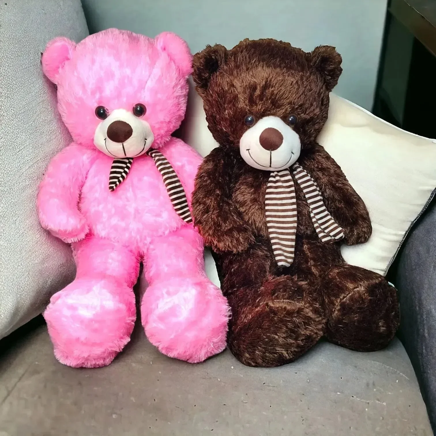 Snuggle Scarf Teddy Bear Plush Toy (70 cm)