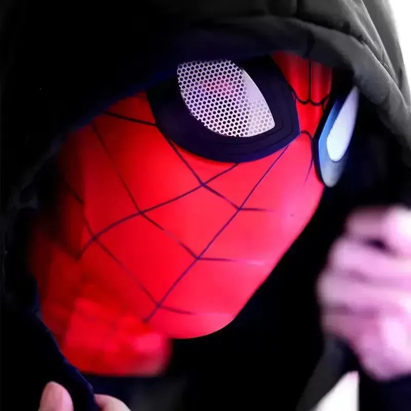Spiderman Venom Cosplay Mask - Image 3