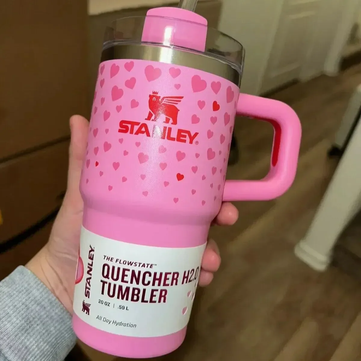 Stanley Quencher H2.0 Valentine Day 2025 Tumblers - Image 15