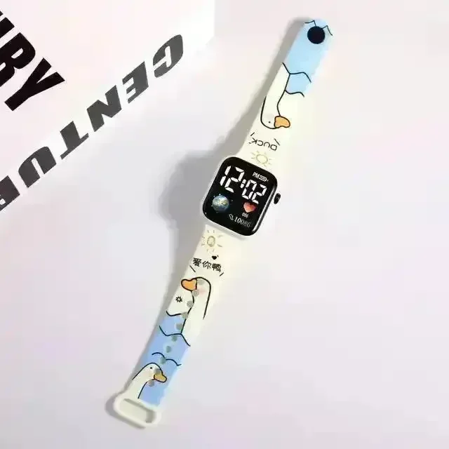 Stitch and Hello Kitty Digital Watches - Image 9