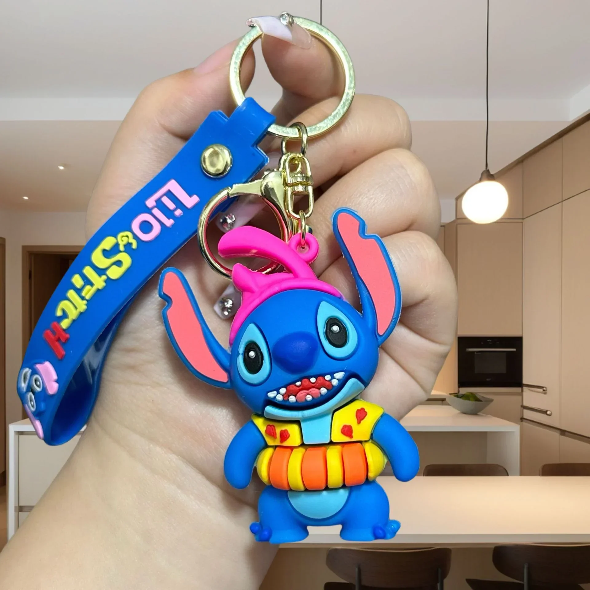 Stitch Summer Time 3D Keychain - Image 4