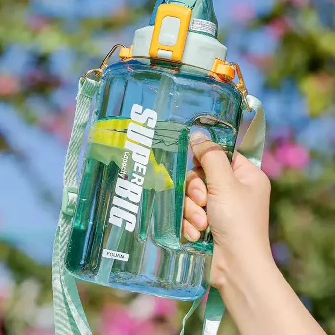 SuperBig Capacity MegaGulp Bottle (2500 ml) - Image 10