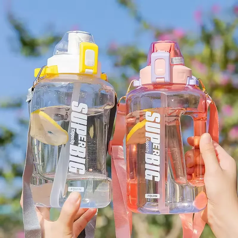SuperBig Capacity MegaGulp Bottle (2500 ml) - Image 3