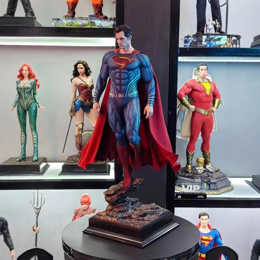 Superman Hope's Beacon Deluxe Figure (50 cm) - Image 4
