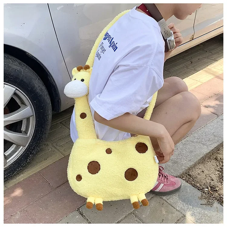 Tall Giraffe Plush Crossbody Bag - Image 6