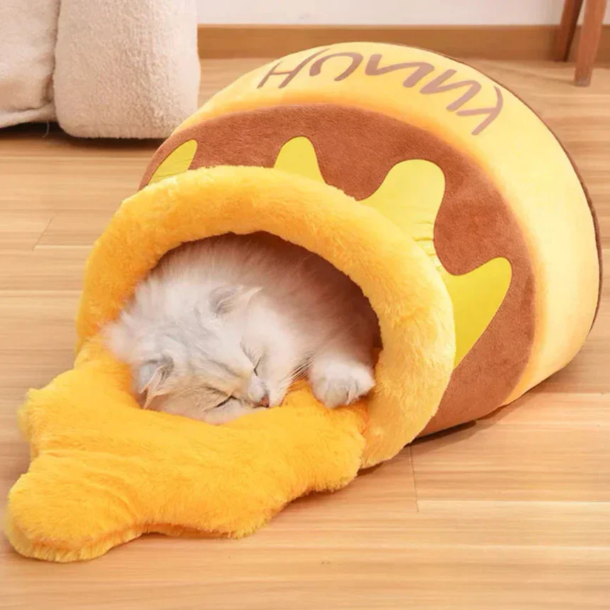 The Hundred Acre Hunny Cat Bed