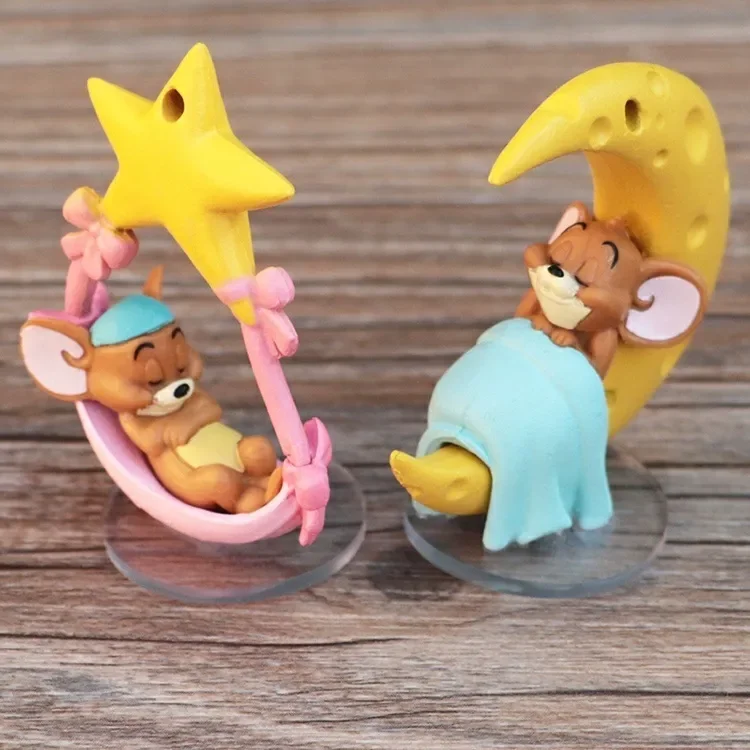 Tom and Jerry Mini Sleeping Figurines (Set of 5) - Image 5