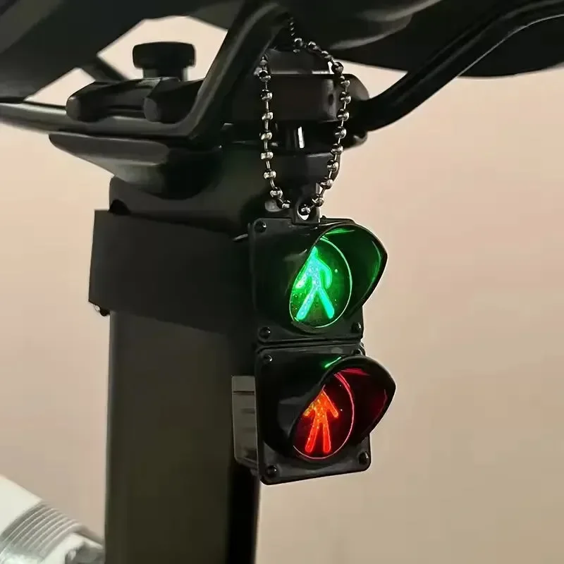 Traffic Lights LED Keychain - Image 4