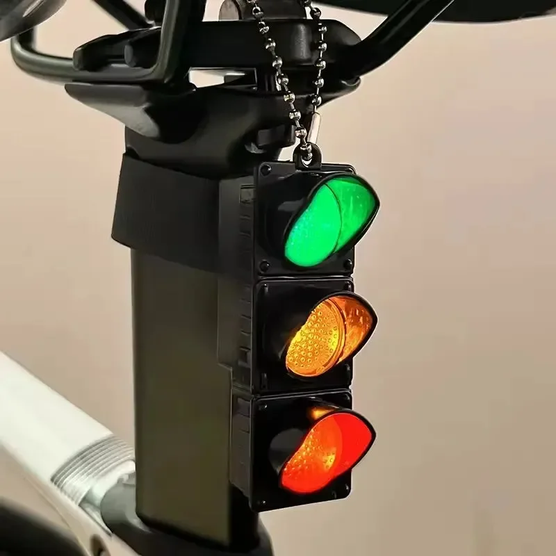 Traffic Lights LED Keychain - Image 5