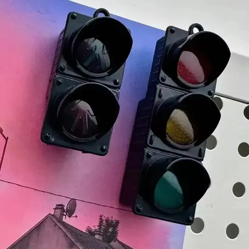 Traffic Lights LED Keychain - Image 6