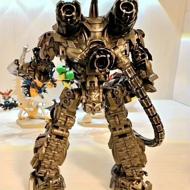 Trans4mers Deceptive Shockwave Figure (28 cm) - Image 6