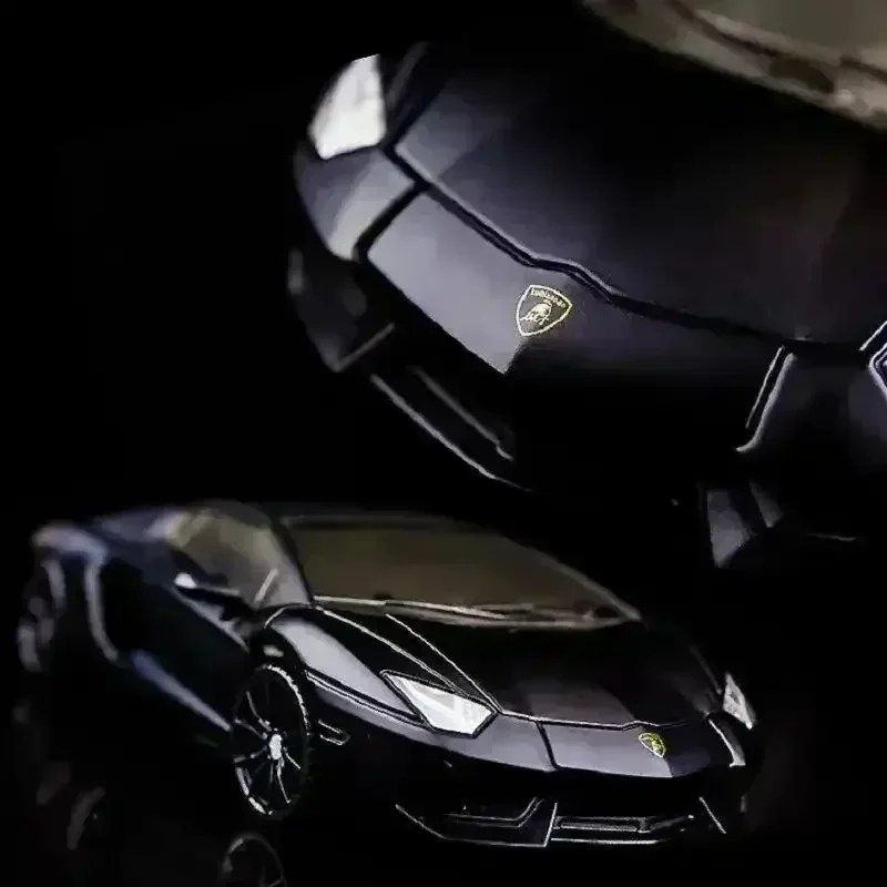 Transformers Lamborghini Lockdown Robot Car - Image 4