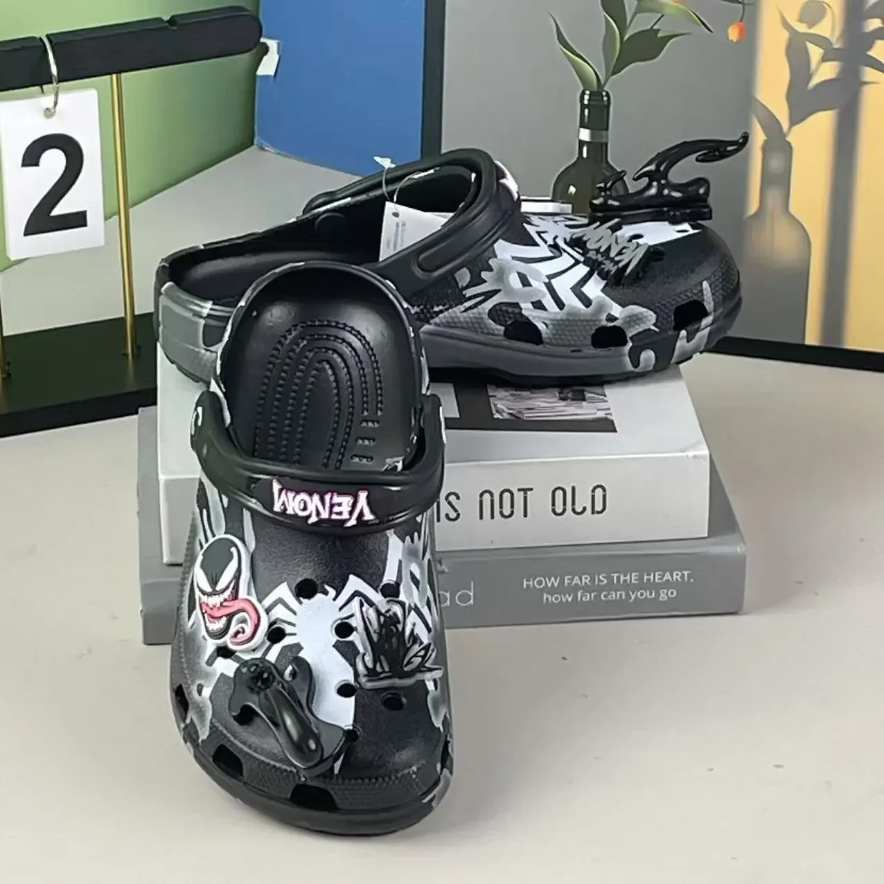 Venom Symbiote Comfy Clogs - Image 4