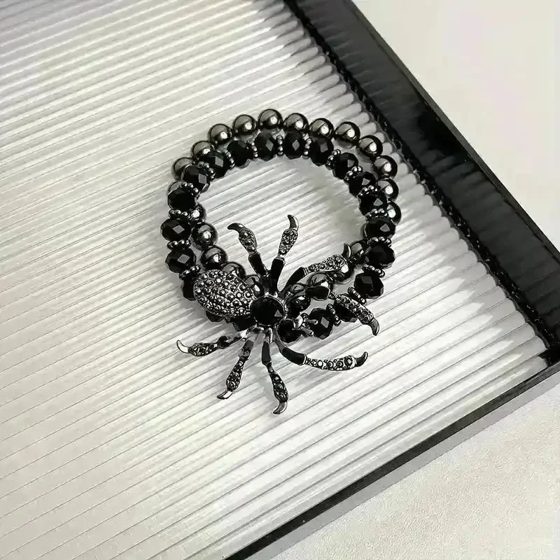 Vintage Gothic Spider Charm Bracelet - Image 2