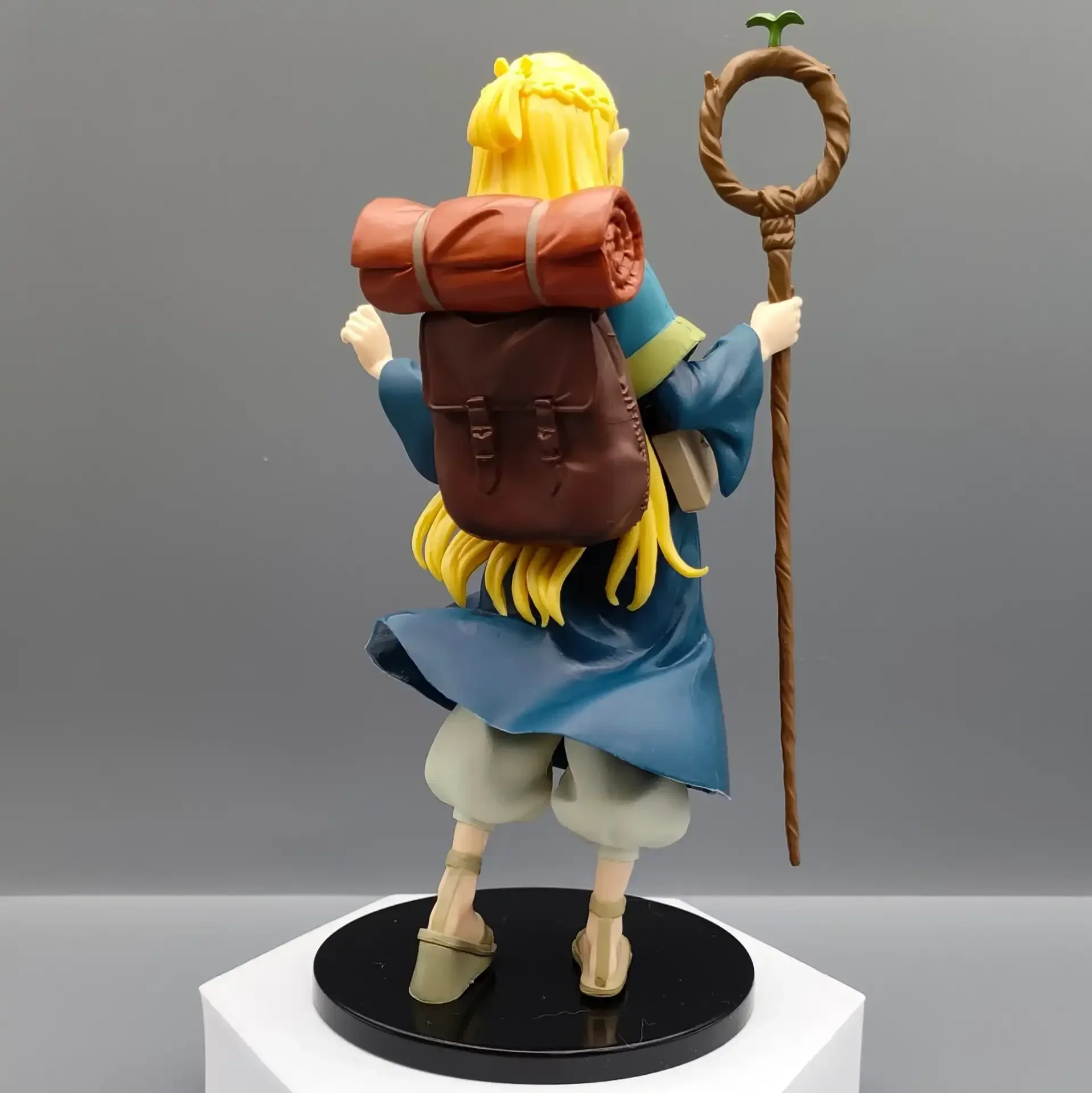 Wandering Marlucil Figurine (17 cm) - Image 4