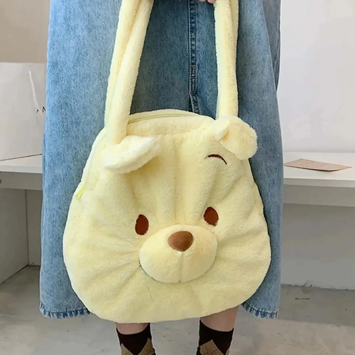 Winnie The Pooh Plush Shoulder Bag - Image 10